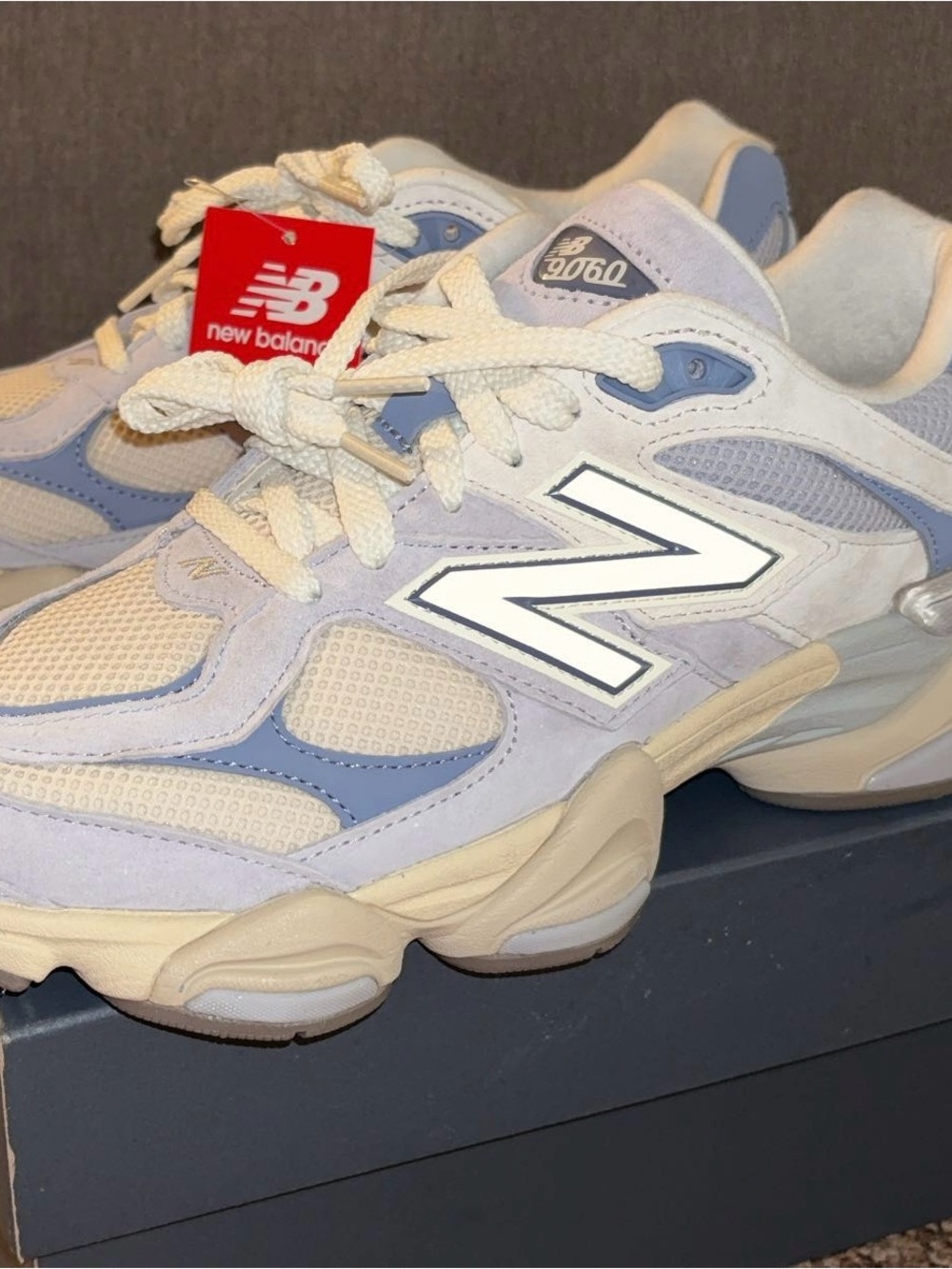 New Balance 9060 Chunky Sneakers -Blue & Cream Size 10